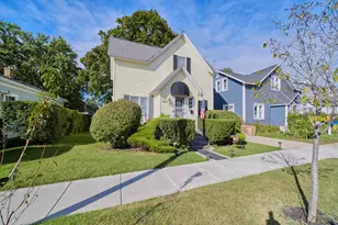 809 Brother St, Ludington, MI 49431 - Photo 13