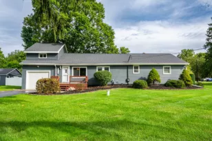 4719 B Dr S, Battle Creek, MI 49015 - Photo 1
