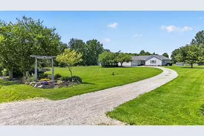 22175 Pratt Road, Armada, MI 48005 - Photo 5
