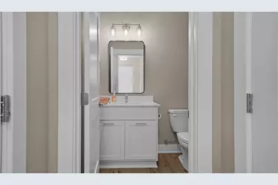 2225 Watertown Way NE, Grand Rapids, MI 49505 - Photo 5