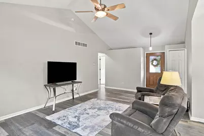 3030 Maplewood Street, Benton Harbor, MI 49022 - Photo 7