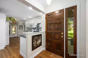2108 Tall Meadow St NE, Grand Rapids, MI 49505 - Photo 5
