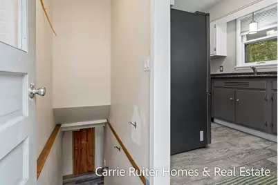 306 Orchard Avenue, Grand Haven, MI 49417 - Photo 23