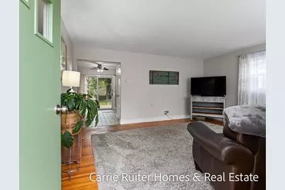 306 Orchard Avenue, Grand Haven, MI 49417 - Photo 3