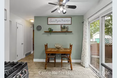 306 Orchard Avenue, Grand Haven, MI 49417 - Photo 9
