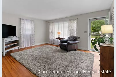 306 Orchard Avenue, Grand Haven, MI 49417 - Photo 5