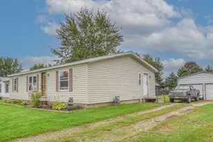441 Gerald St, Quincy, MI 49082 - Photo 3