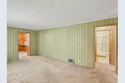 595 Royal Drive, Jackson, MI 49202 - Photo 7