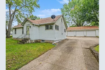 595 Royal Drive, Jackson, MI 49202 - Photo 1