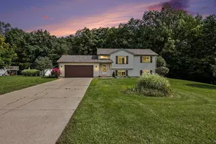 7423 High Timber Dr, Greenville, MI 48838 - Photo 25