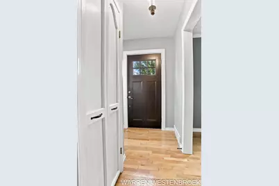 28 E 25th Street, Holland, MI 49423 - Photo 7