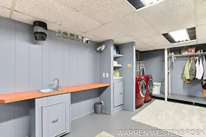 28 E 25th Street, Holland, MI 49423 - Photo 33