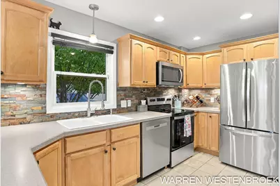28 E 25th Street, Holland, MI 49423 - Photo 13