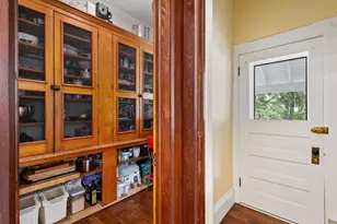 5932 N Riverview Dr, Kalamazoo, MI 49004 - Photo 7