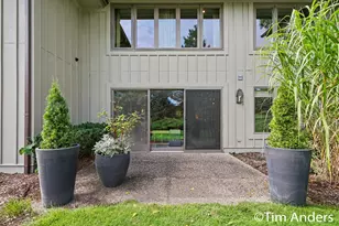 3452 Charlevoix Dr SE, Grand Rapids, MI 49546 - Photo 29