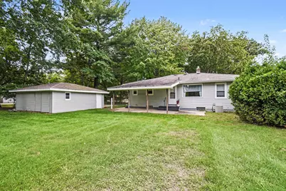 4690 Burlingame Avenue SW, Wyoming, MI 49509 - Photo 23