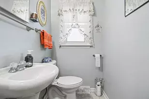 4690 Burlingame Ave SW, Wyoming, MI 49509 - Photo 11