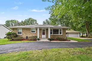 4690 Burlingame Ave SW, Wyoming, MI 49509 - Photo 1