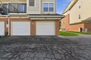 113 Legato Dr, Walled Lake, MI 48390 - Photo 31