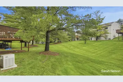 5933 E Lyn Haven Drive SE, Kentwood, MI 49512 - Photo 31