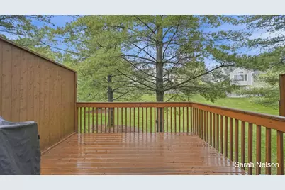 5933 E Lyn Haven Drive SE, Kentwood, MI 49512 - Photo 15