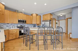 2213 N Bristol St, Holland, MI 49424 - Photo 15