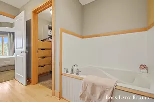 2213 N Bristol St, Holland, MI 49424 - Photo 35