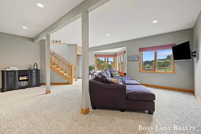 2213 N Bristol Street, Holland, MI 49424 - Photo 39