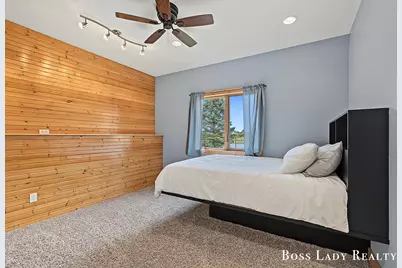 2213 N Bristol Street, Holland, MI 49424 - Photo 43