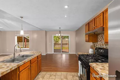 733 Blustone Court SE, Grand Rapids, MI 49548 - Photo 11