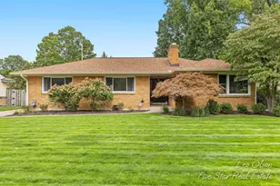 651 Reynard St SE, Grand Rapids, MI 49507 - Photo 1