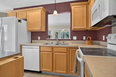 255 Timber Creek Circle NW, Comstock Park, MI 49321 - Photo 5