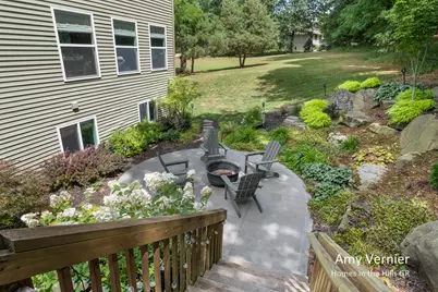 7860 Sandy Hollow Drive SE, Alto, MI 49302 - Photo 11