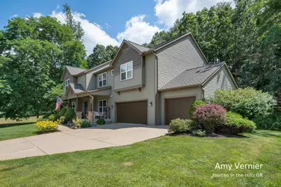7860 Sandy Hollow Drive SE, Alto, MI 49302 - Photo 5