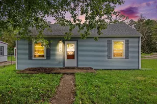 104 Morgan Ave, Battle Creek, MI 49037 - Photo 1