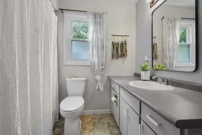 533 W Cherry Street, Wayland, MI 49348 - Photo 13