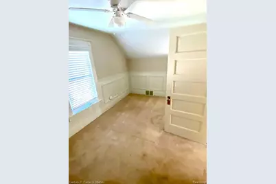 702 S Altadena Avenue, Royal Oak, MI 48067 - Photo 9