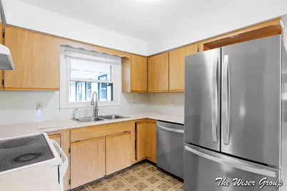 2319 Abbott Avenue, Portage, MI 49024 - Photo 9