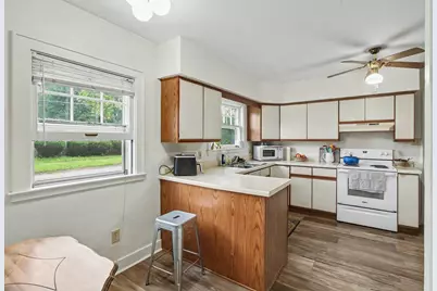 1012 S Grinnell Street, Jackson, MI 49203 - Photo 9