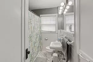 1012 S Grinnell St, Jackson, MI 49203 - Photo 17