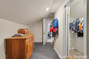1037 Burton St SE, Grand Rapids, MI 49507 - Photo 17