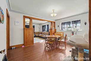 1037 Burton St SE, Grand Rapids, MI 49507 - Photo 15