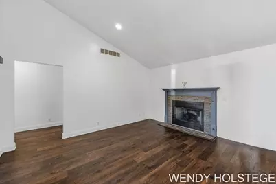 2080 W 32nd Street, Holland, MI 49423 - Photo 11