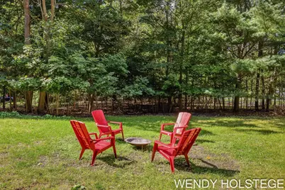 2080 W 32nd Street, Holland, MI 49423 - Photo 5