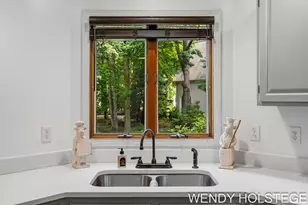 2080 W 32nd St, Holland, MI 49423 - Photo 15