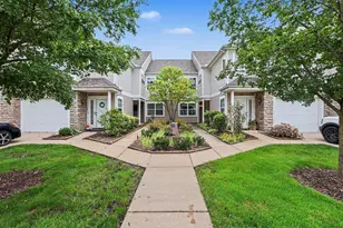 641 Fieldstone Cir W, Chelsea, MI 48118 - Photo 7