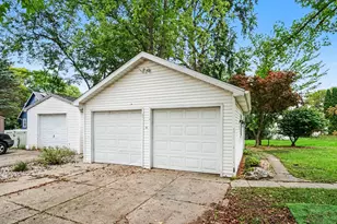 1205 Cambridge Dr, Kalamazoo, MI 49001 - Photo 19