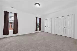 932 W Summerfield Gln Cir, Ann Arbor, MI 48103 - Photo 7