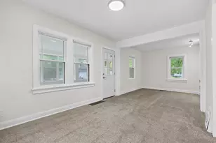 736 Hutchinson St, Kalamazoo, MI 49008 - Photo 11