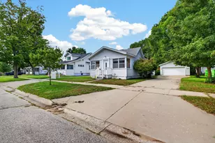 1842 Mills Ave, Muskegon, MI 49445 - Photo 1
